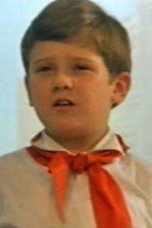 Boris Majkhrovsky backdrop