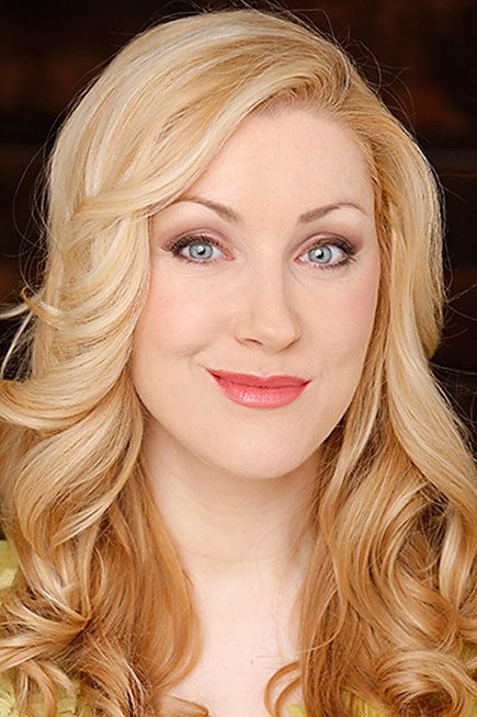 Leah Allers backdrop