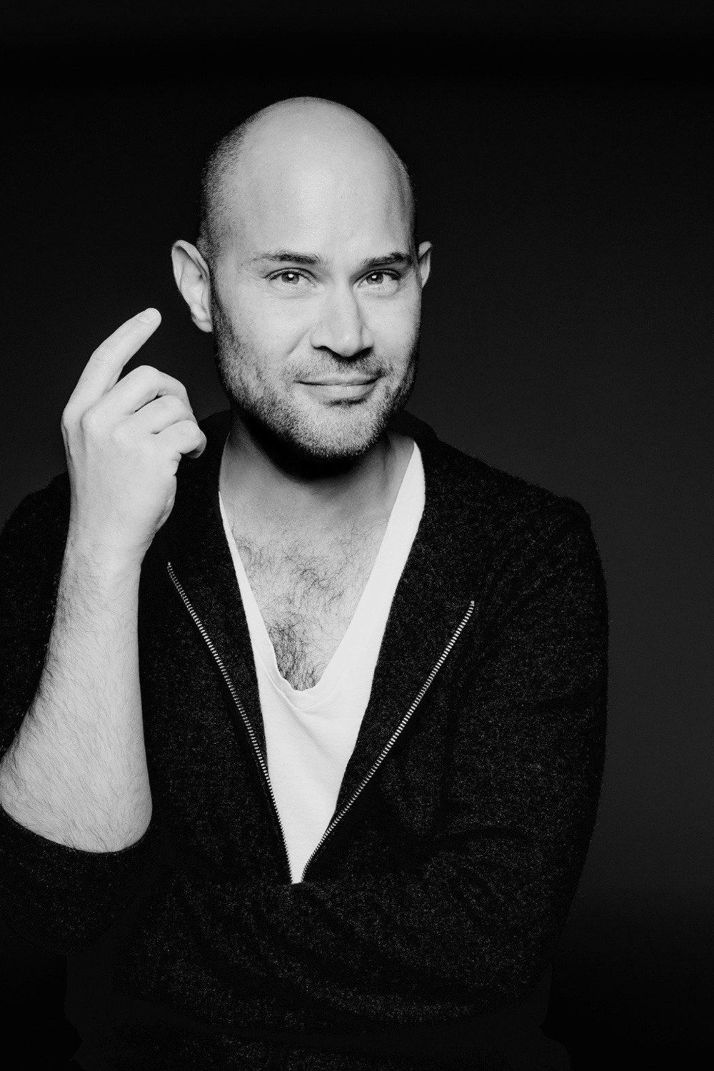 Bejun Mehta backdrop