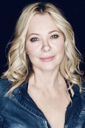 Irina Ninova backdrop