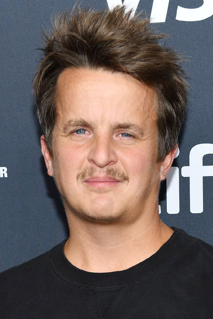 Benoît Roland backdrop