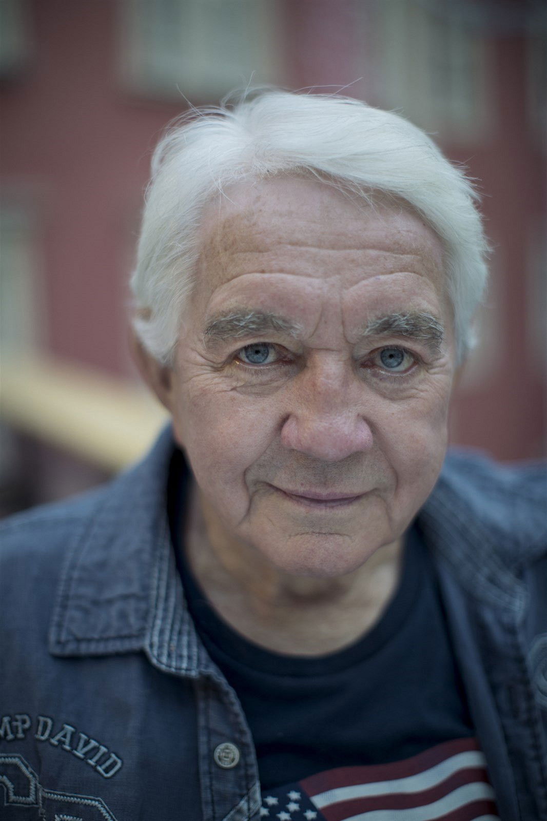 Jiří Krampol backdrop