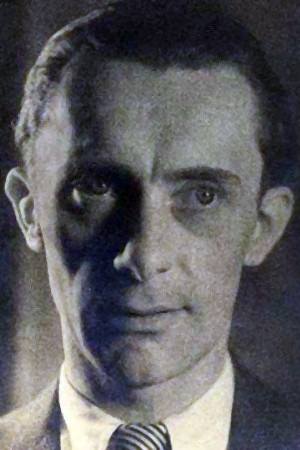 Jérôme Goulven backdrop