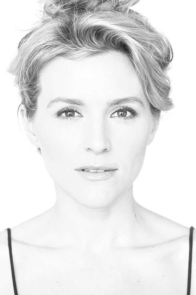 Nina Varano backdrop