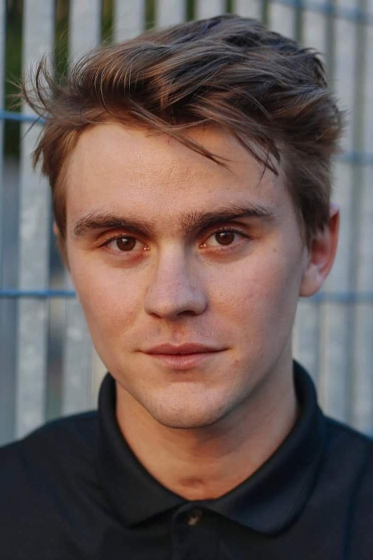 Thomas E. Sullivan backdrop