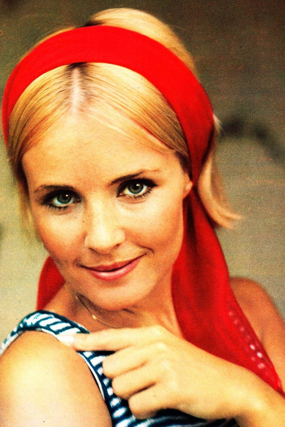 Marie-France Boyer backdrop