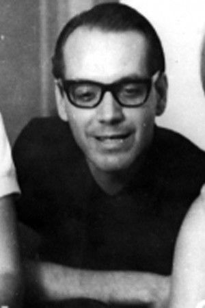 Gerson Tavares backdrop