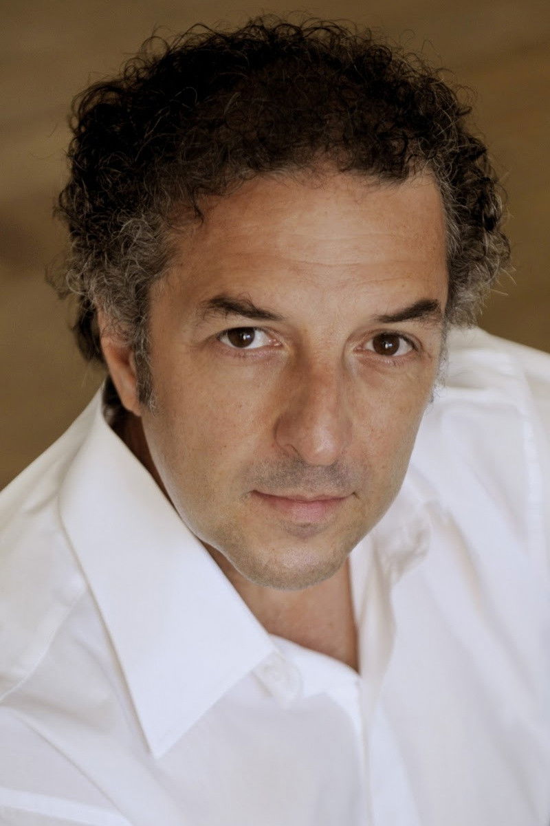 Luiz Ramalho backdrop