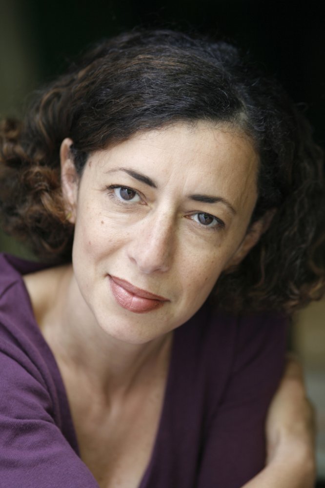 Tahidir Ouazine backdrop