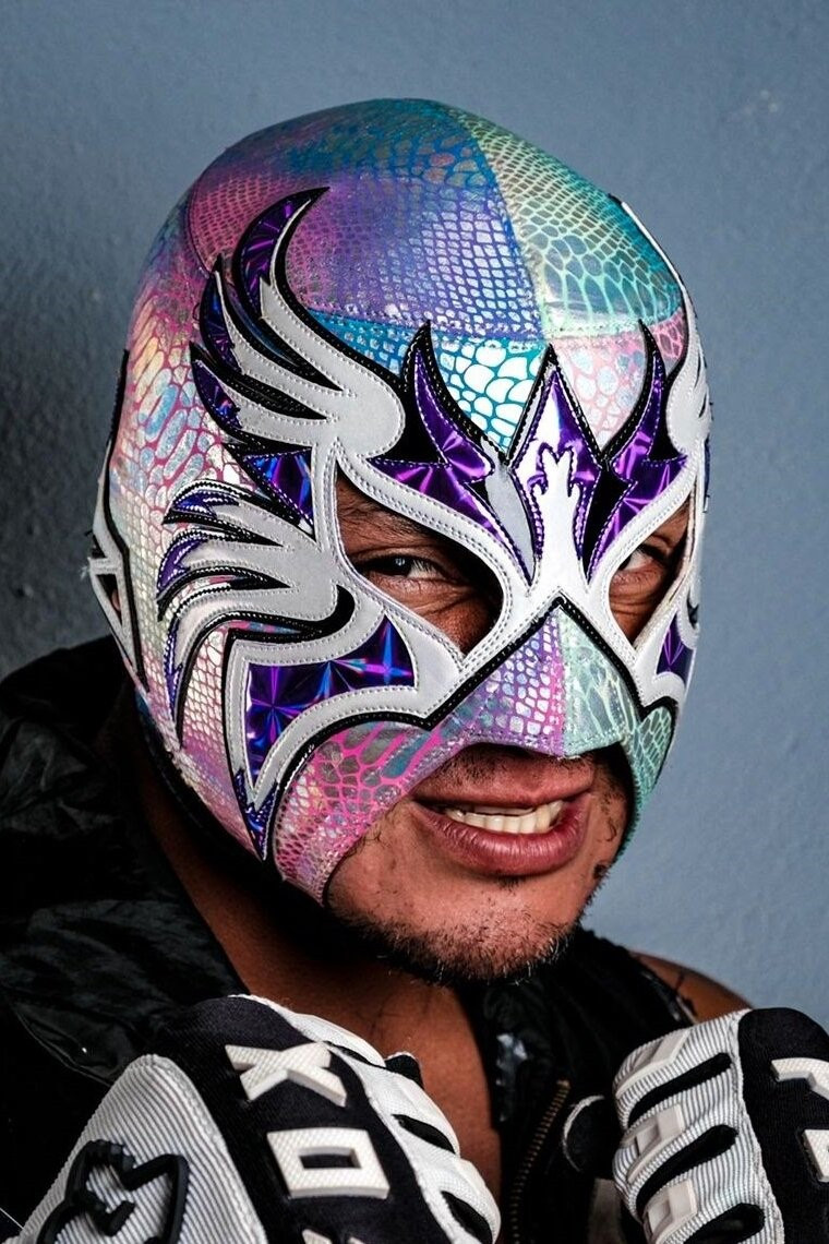 Mirzha Adan Uribe Nava backdrop