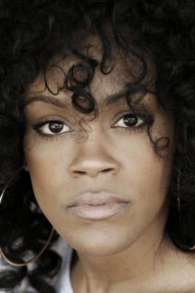 Shana Solomon backdrop