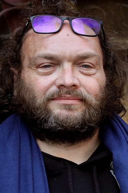 Stéphan Castang backdrop