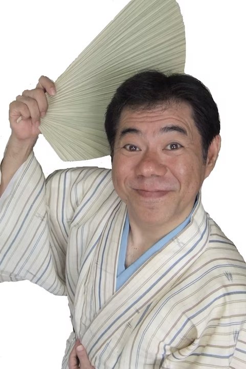 Hayato Fujiki backdrop