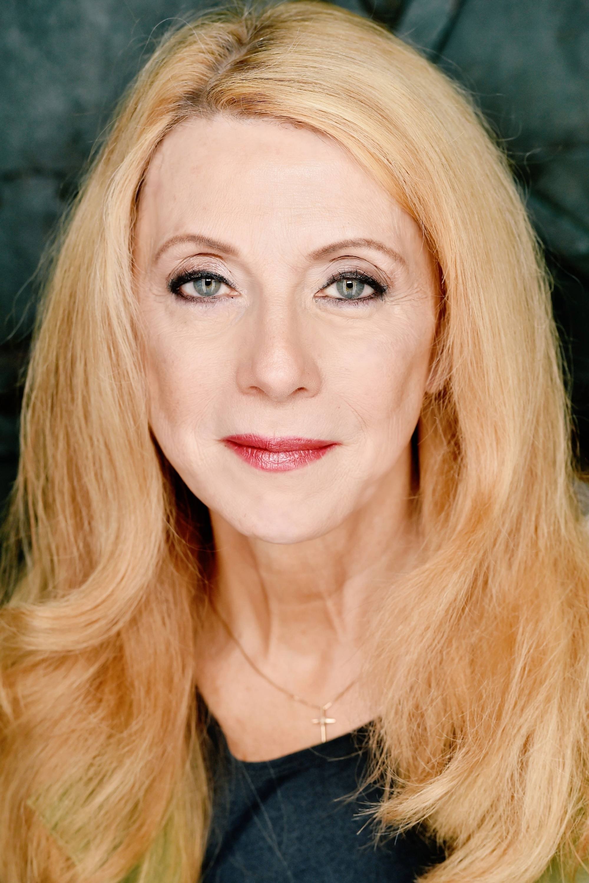 Carol Ann Scruggs backdrop