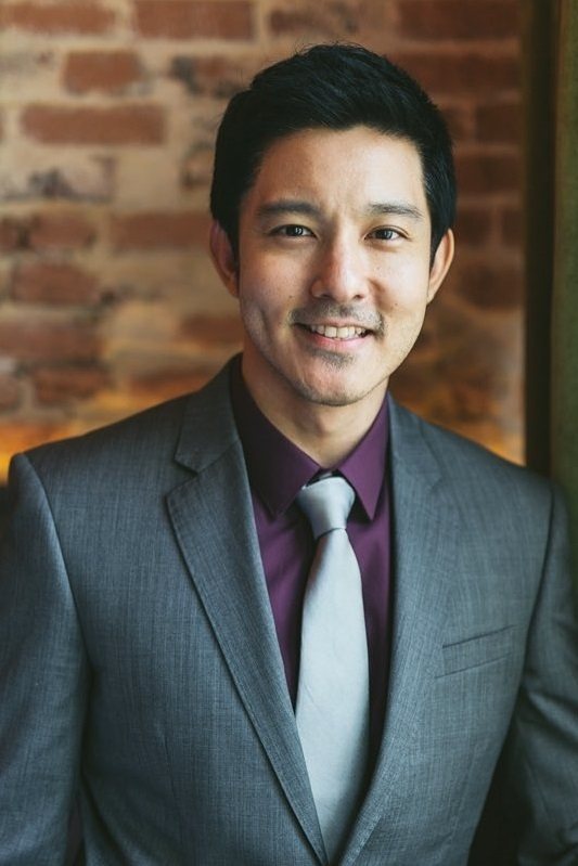 Leon Jay Williams backdrop