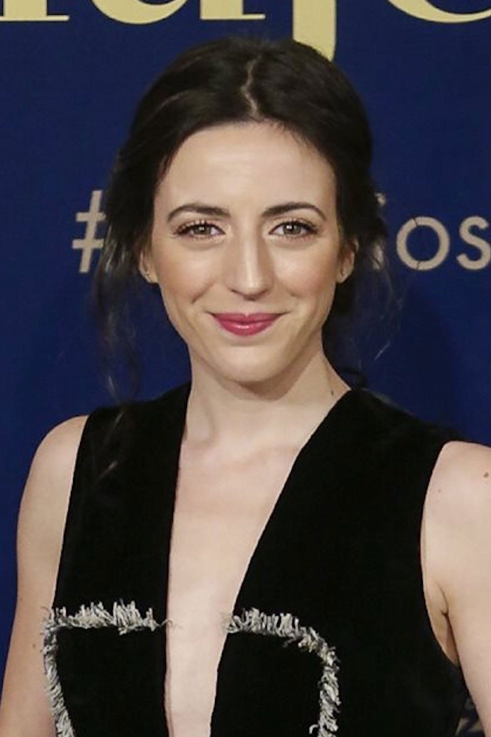 Ruth Núñez backdrop