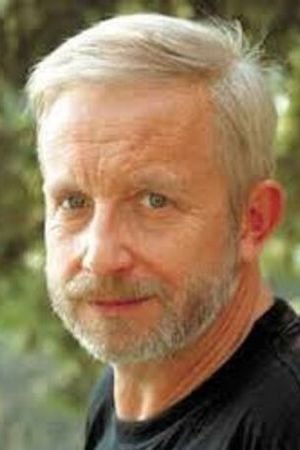 Maciej Szary backdrop