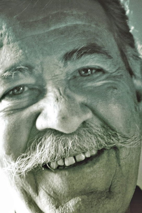 Enver Cordido backdrop