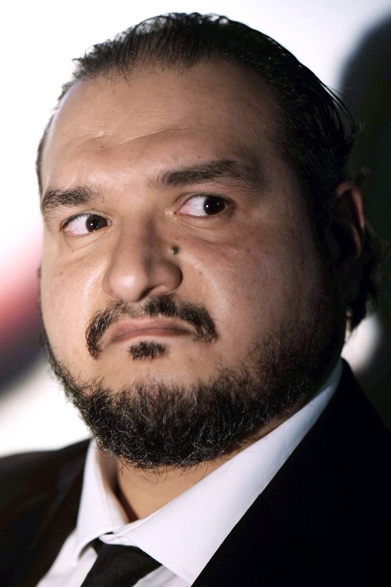 Fahad Salman backdrop