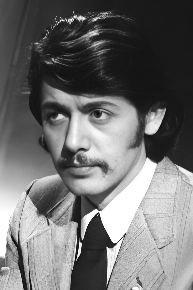 Carlo Simoni backdrop