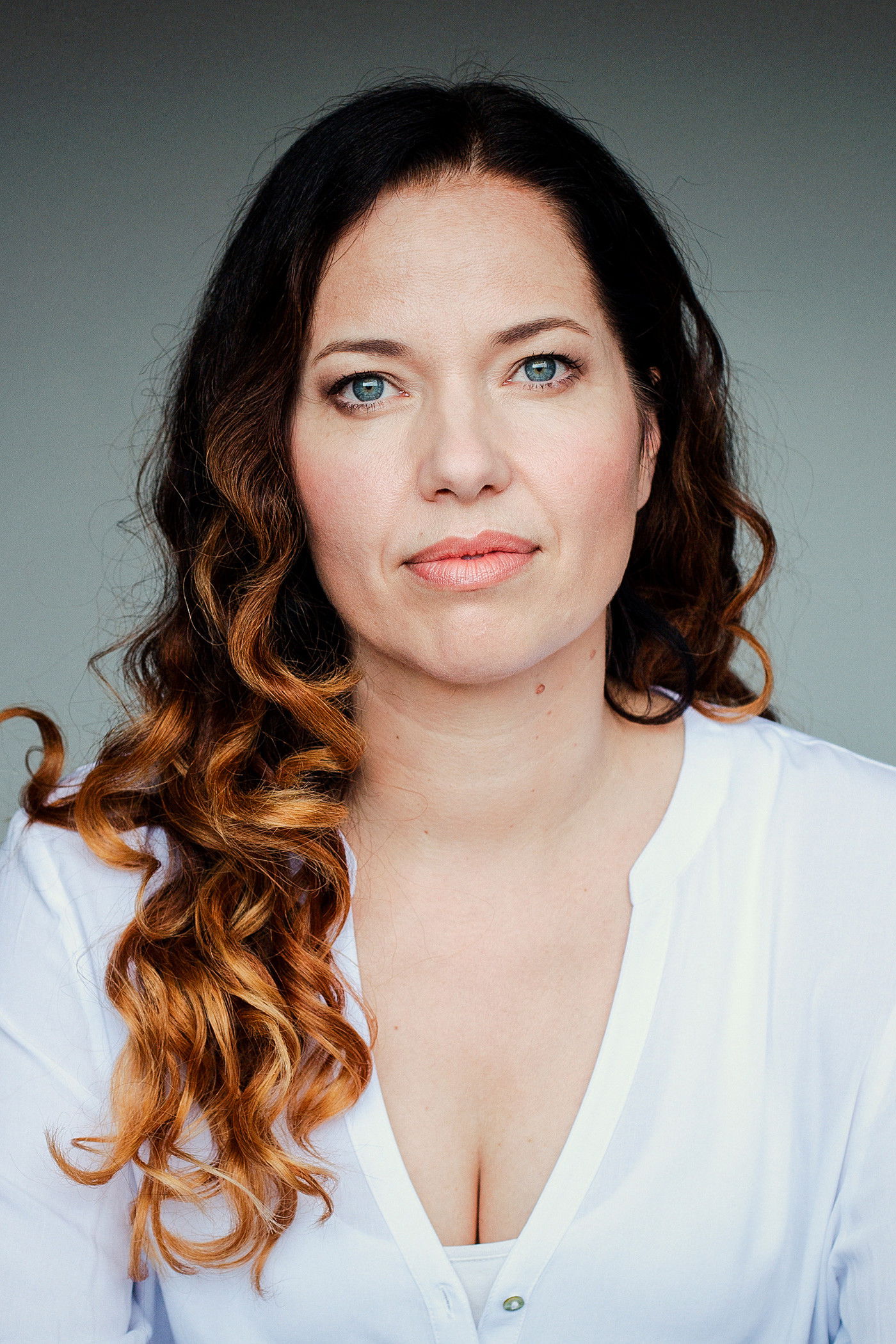 Katja Frenzel-Röhl backdrop