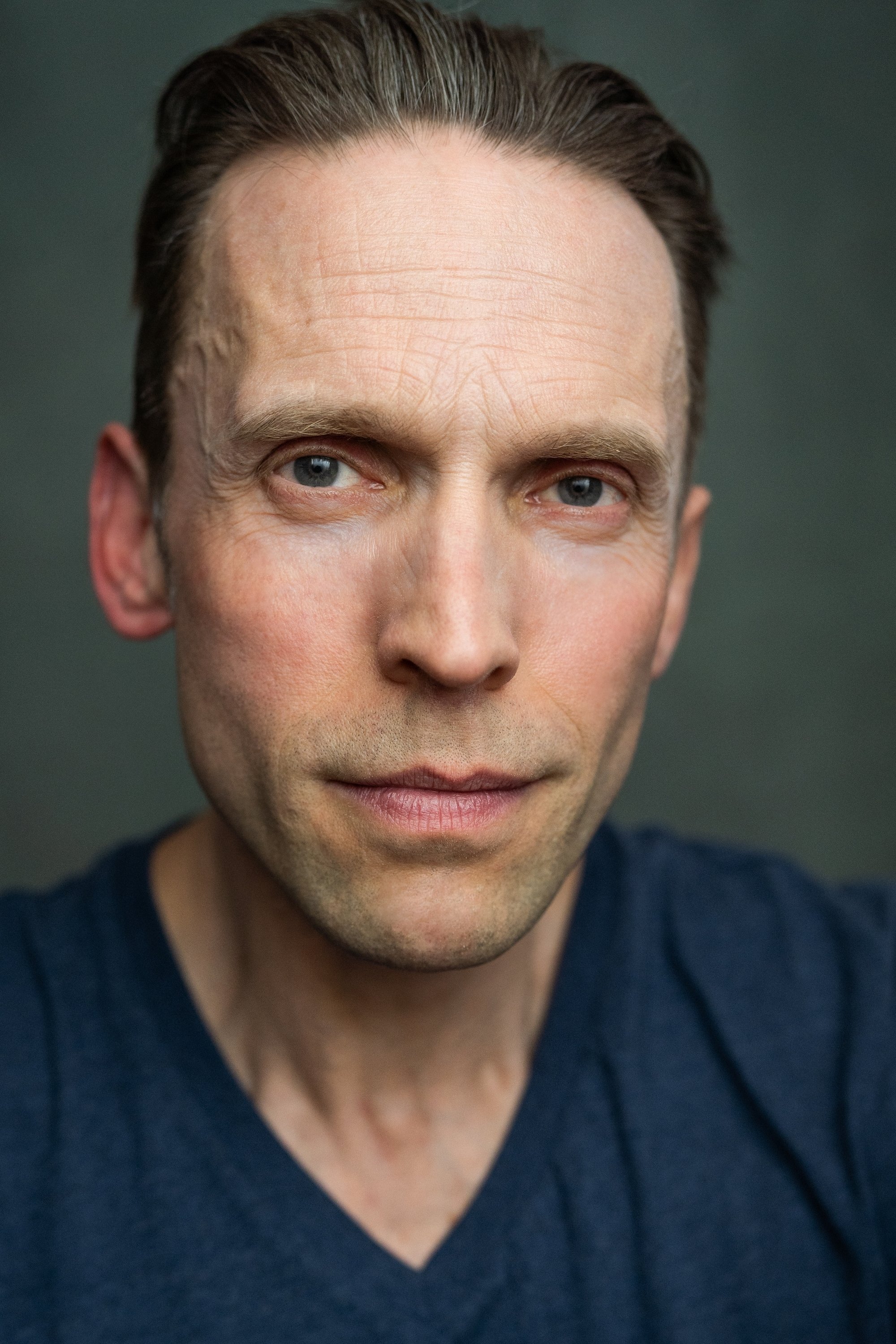 Leigh Jones backdrop