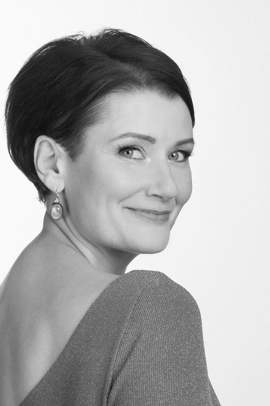 Janne Ševtšenko backdrop