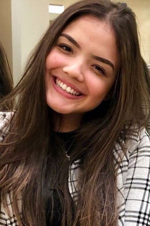 Stefany Vaz backdrop