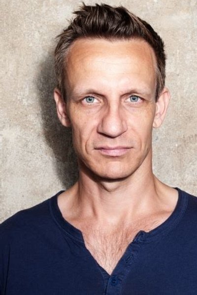 Mike Hoffmann backdrop