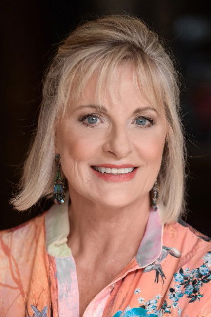 Elsabé Daneel backdrop