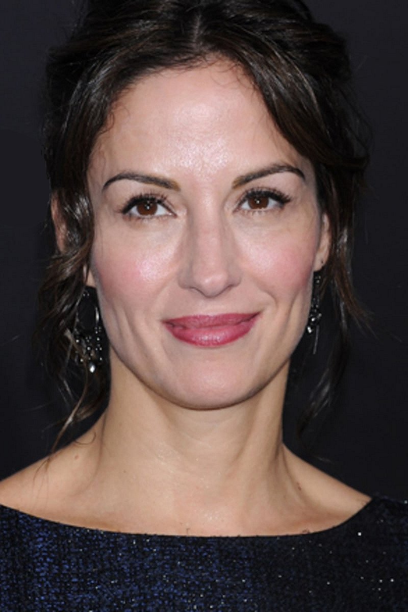 Wendy Moniz backdrop