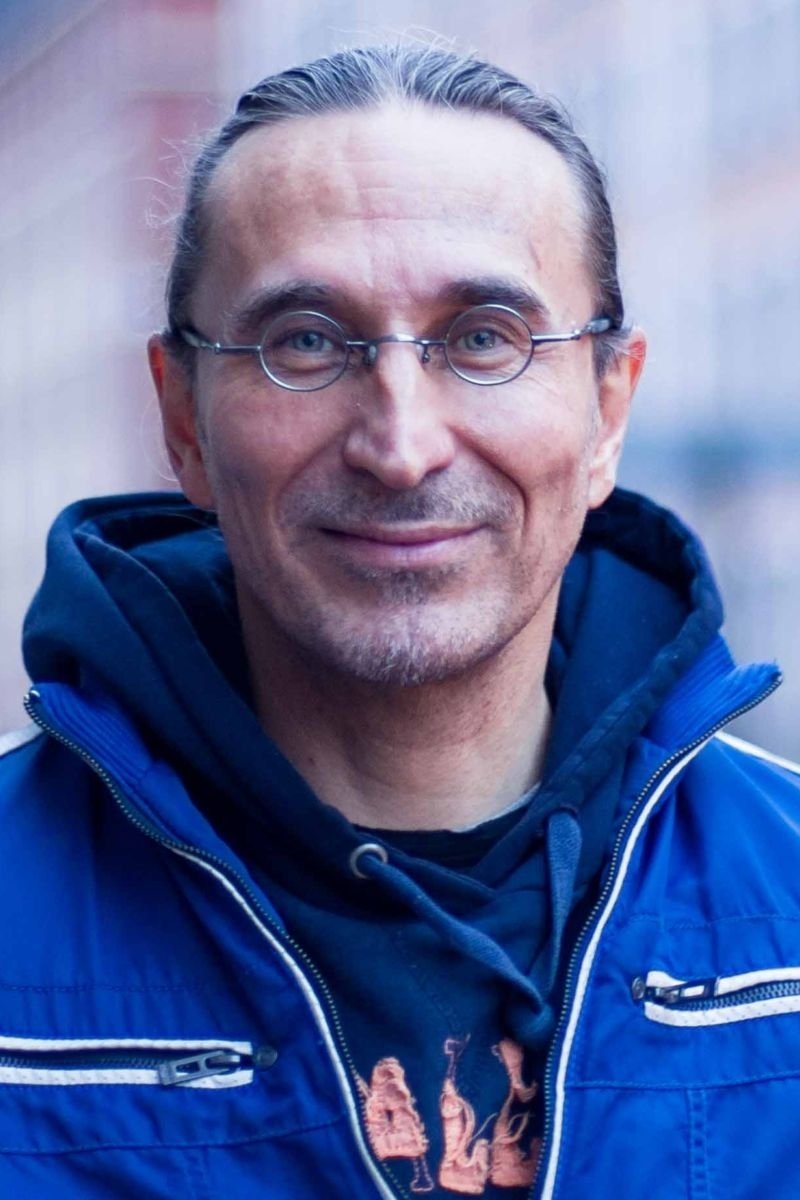 Jari Halonen backdrop