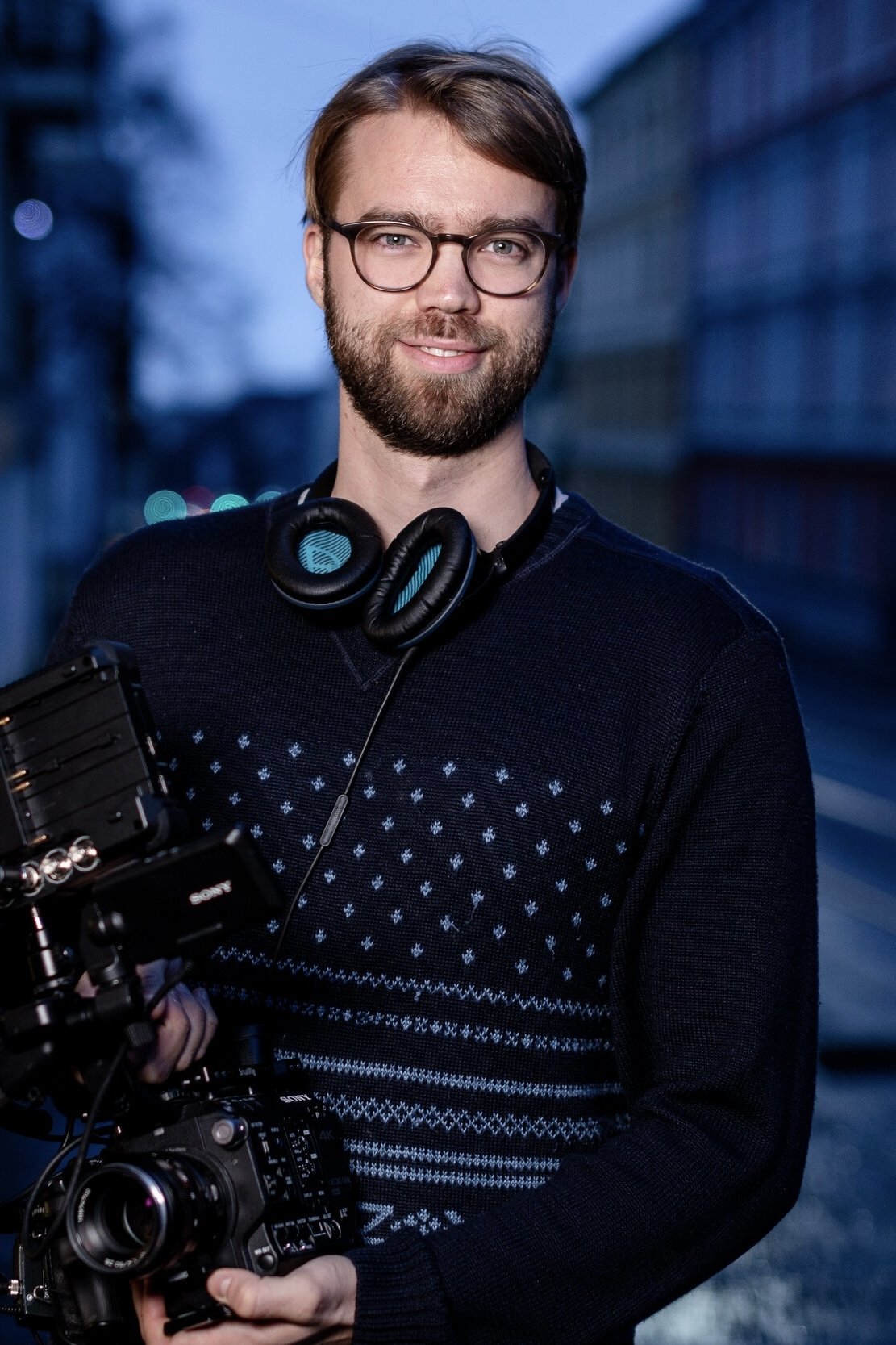 Benjamin Ree backdrop