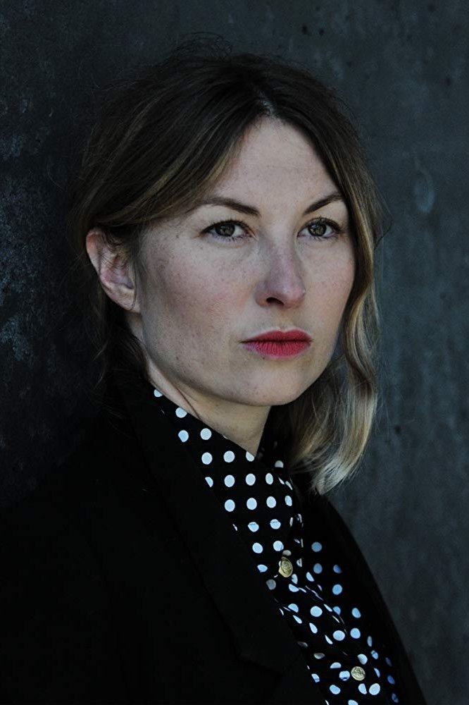 Gabriela Lindl backdrop