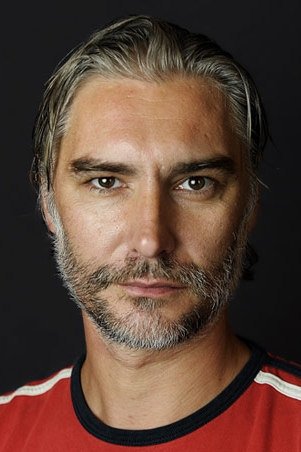 Mariusz Drężek backdrop