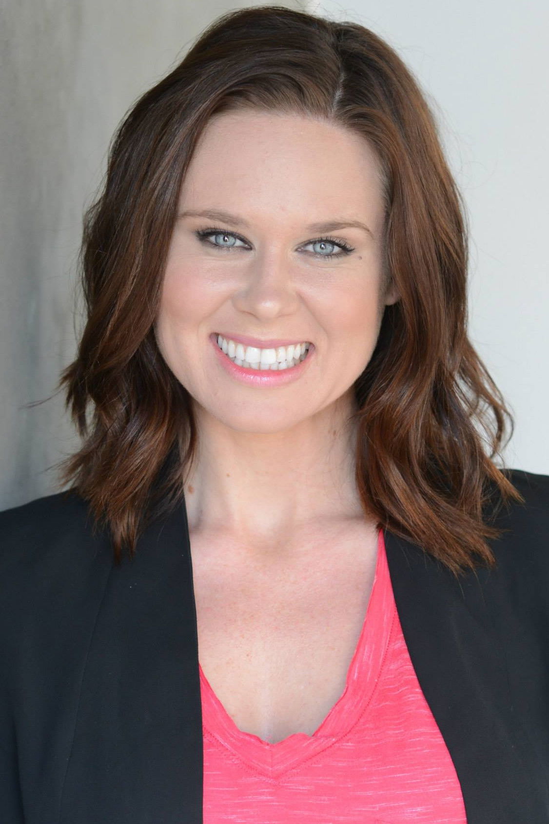 Stephanie Wyatt backdrop