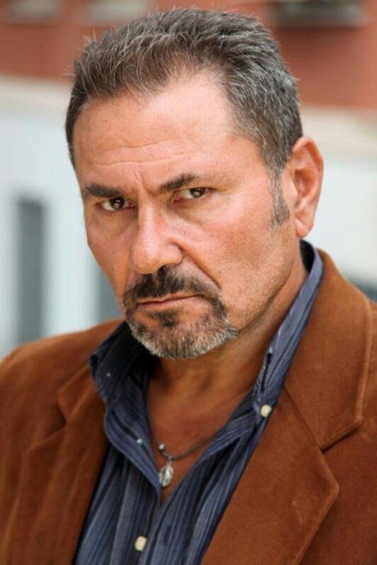 Marcello Arnone backdrop