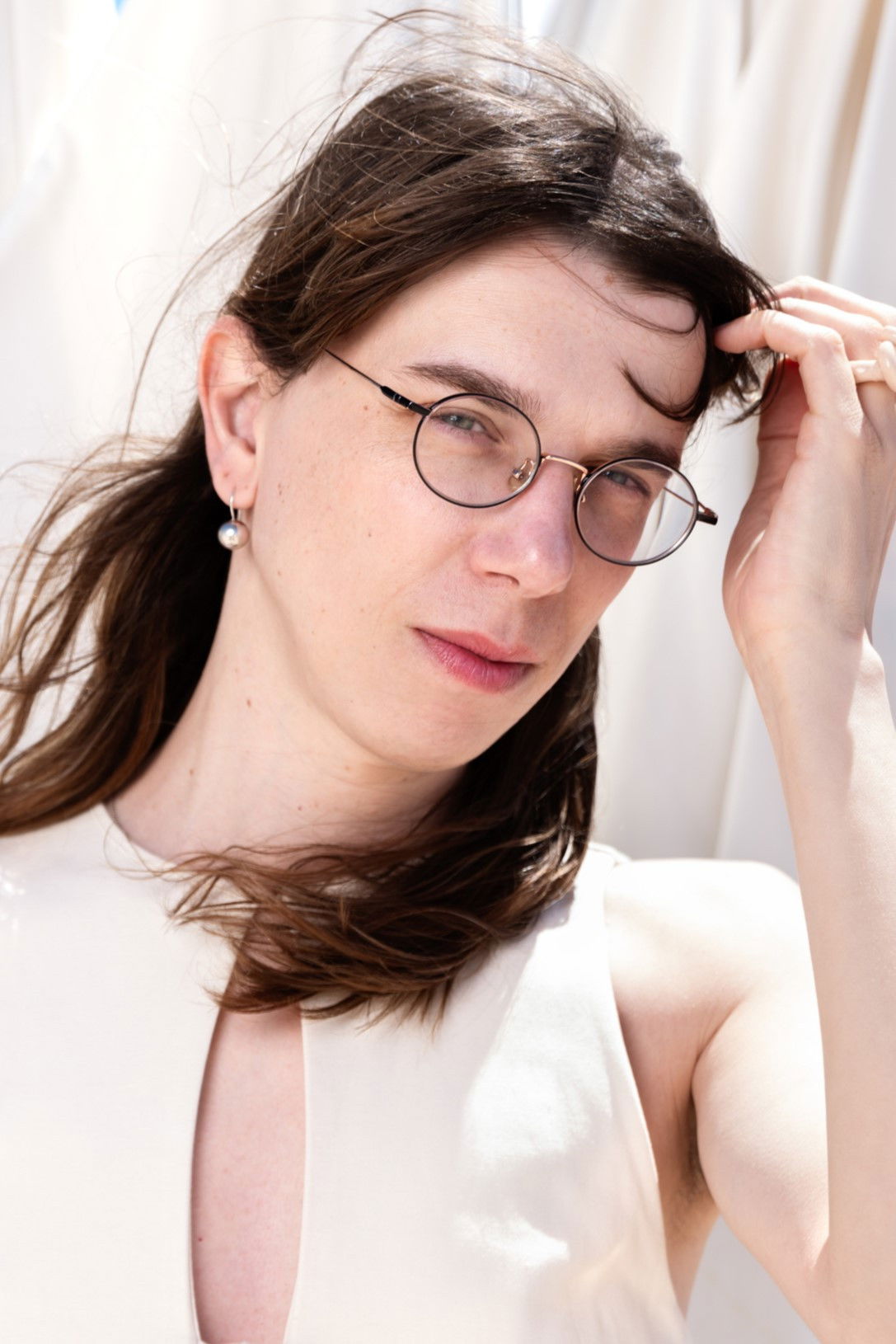 Isadora Neves Marques backdrop