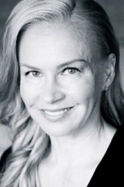 Minna Virtanen backdrop