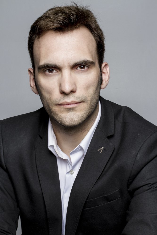 Sergi Cervera backdrop