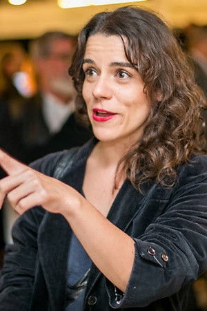 Laura Artigas backdrop