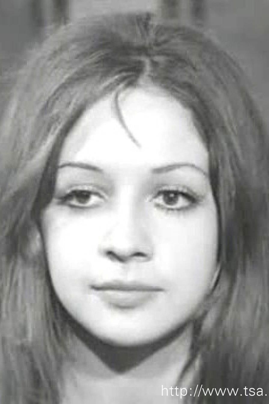 Nükhet Egeli backdrop