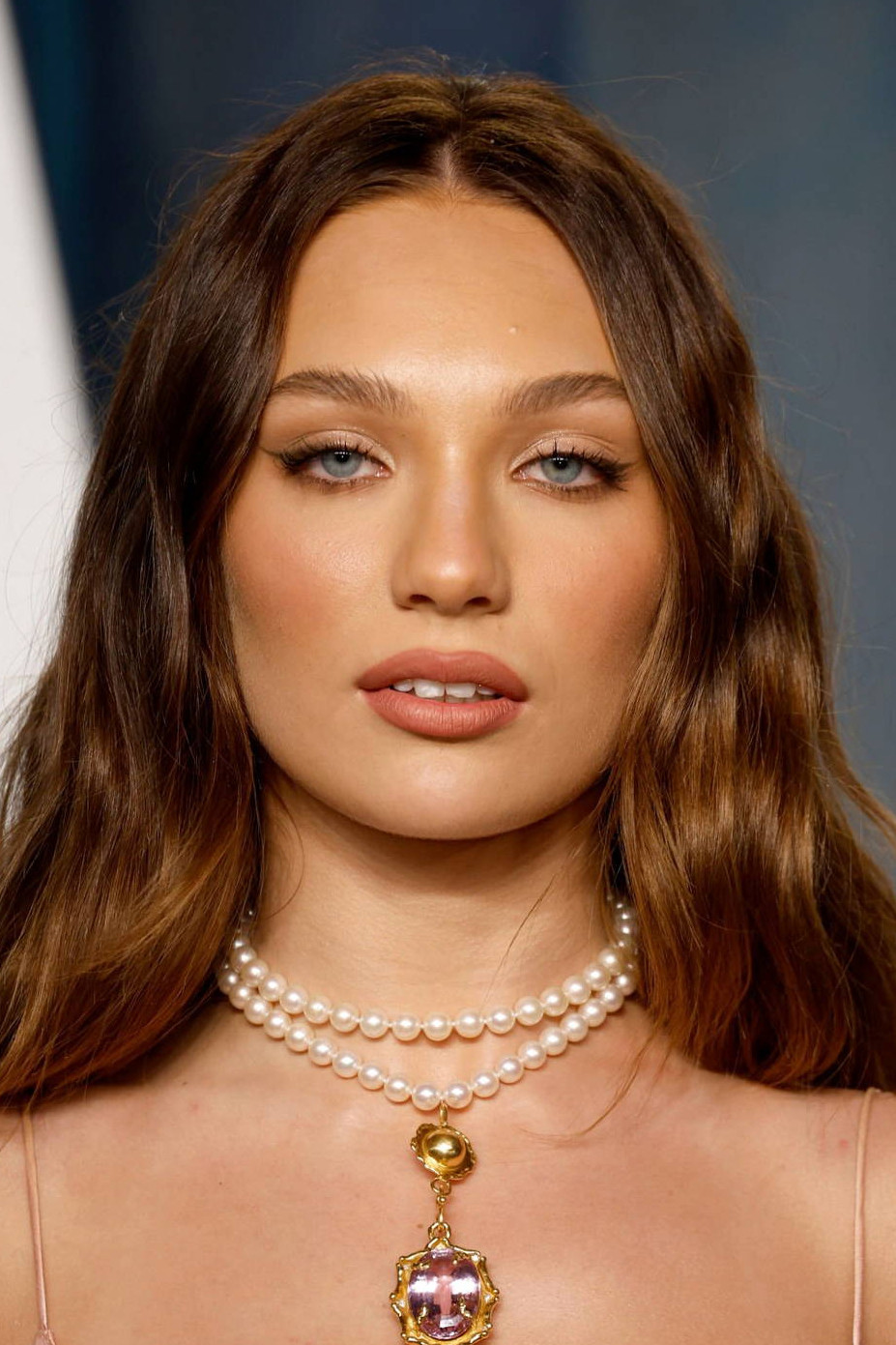 Maddie Ziegler backdrop