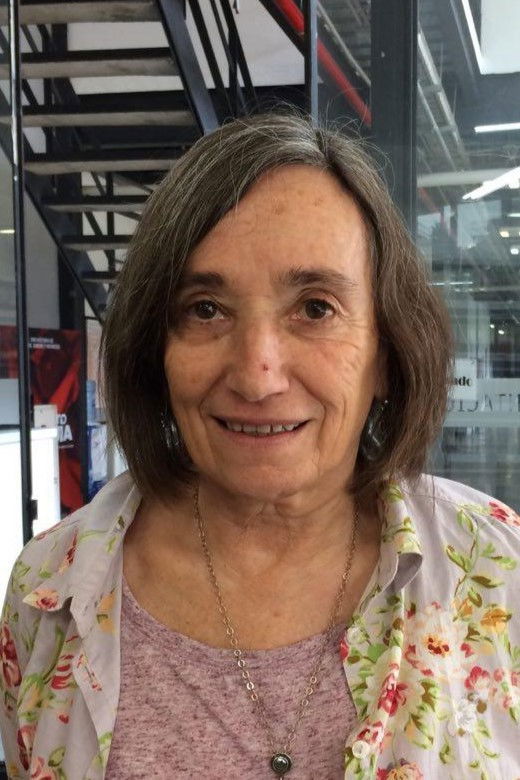 Busi Cortés backdrop