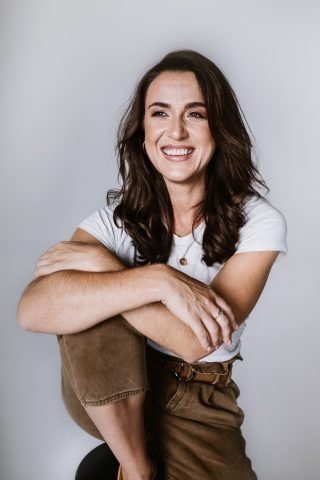 Cindy Swanepoel backdrop