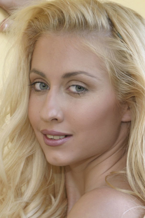 Julie Silver backdrop