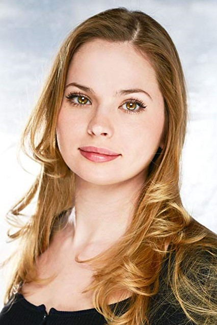 Annette Wozniak backdrop