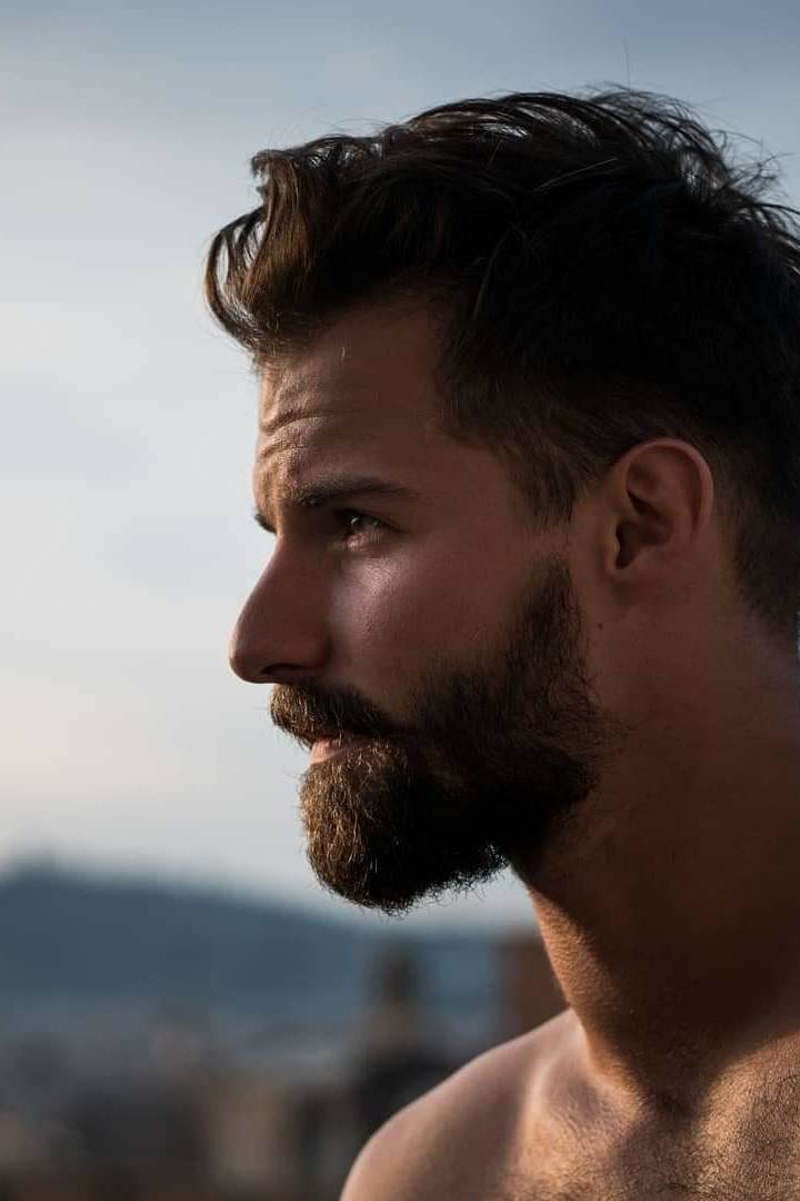 Paul Roux-dit-Buisson backdrop