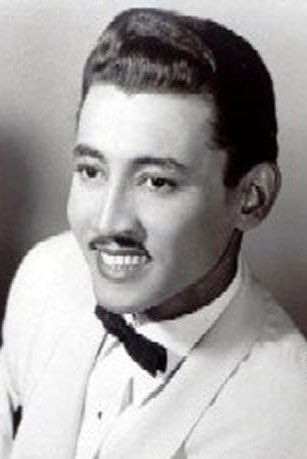 Felipe Rodríguez backdrop