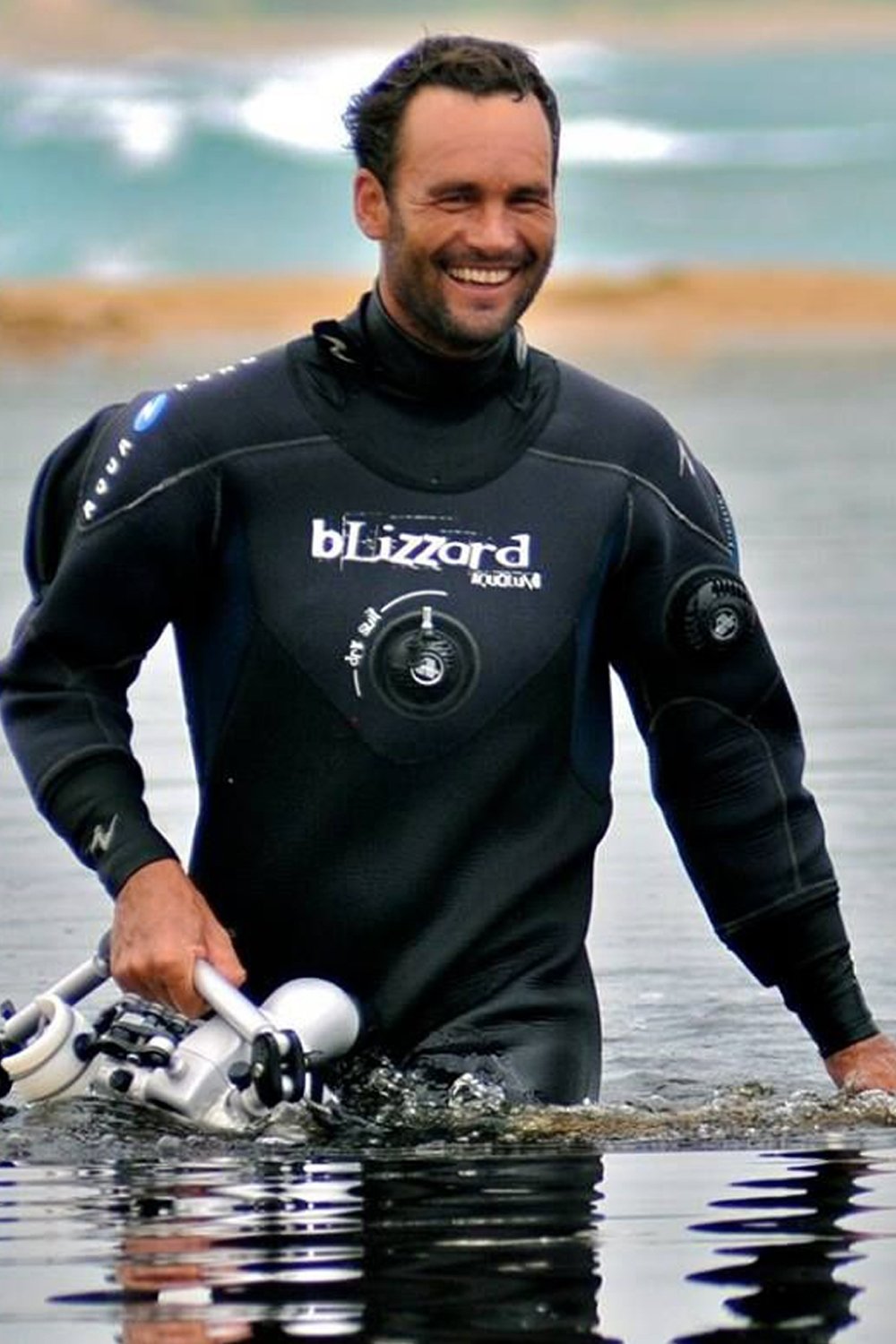 Cédric Gentil backdrop